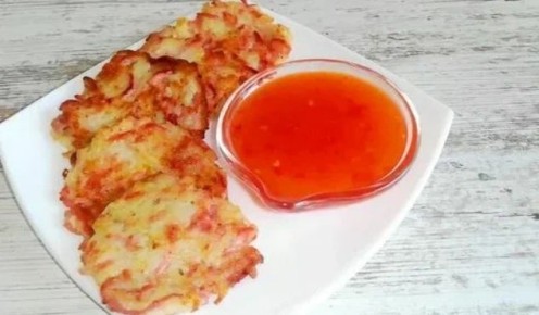 Драники с сосисками: сытный уют на вашей кухне