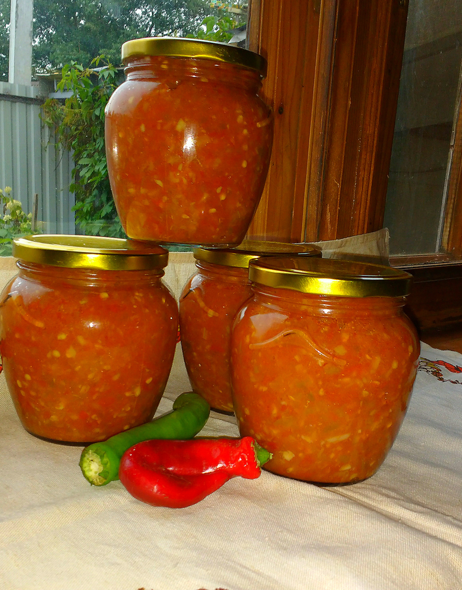 Аджика с огонком: приготовьте эту чудо-Восточную приправу на зиму