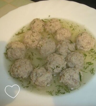 Нежный суп с фрикадельками: быстрый и вкусный рецепт для всей семьи