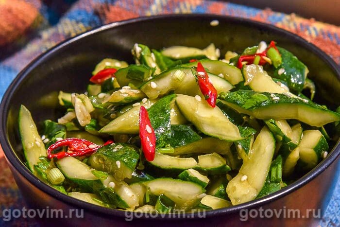 Насыщенные огурцы: секреты китайского салата и два уникальных рецепта