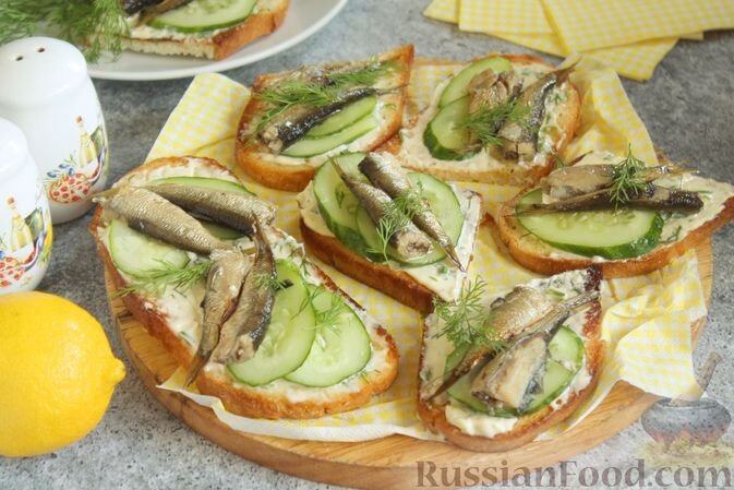 Вкусные и простые закуски для корпоративного застолья