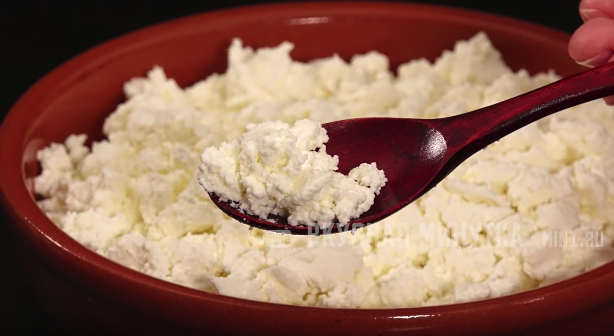 Как приготовить вкусный домашний творог всего за 20 минут