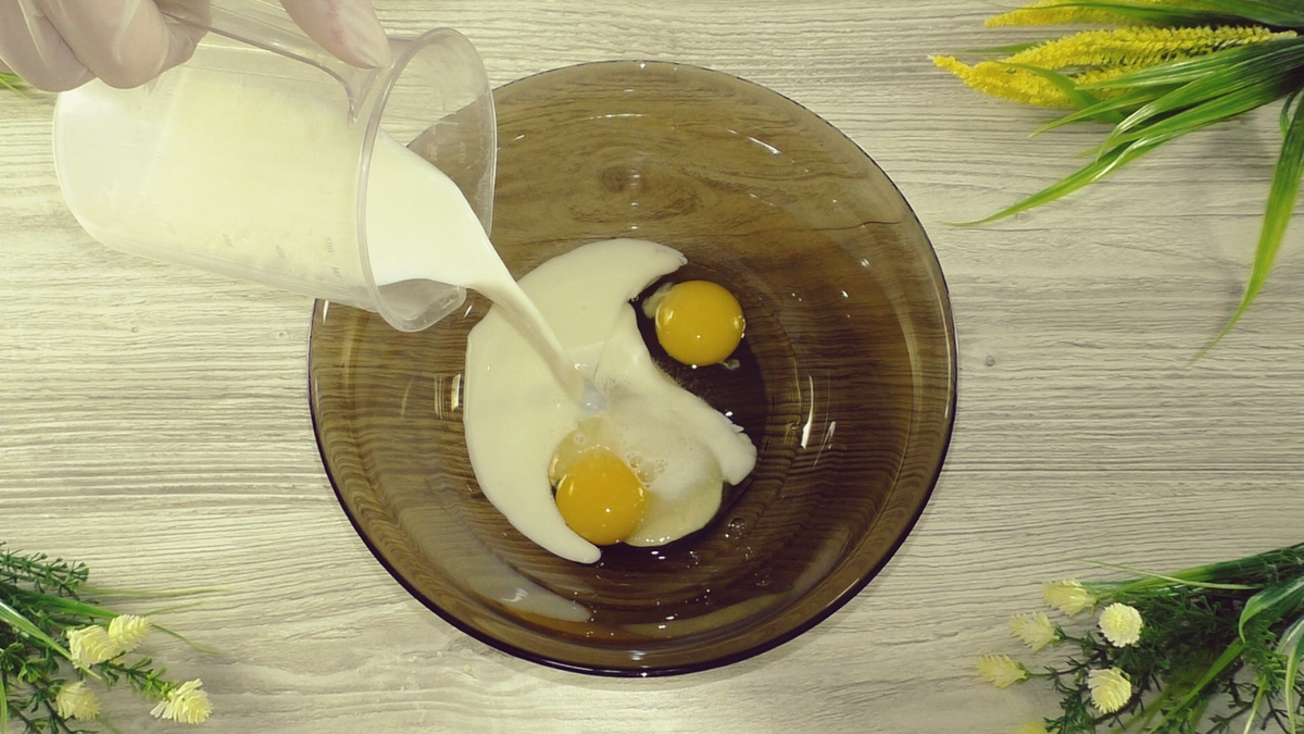 Как приготовить вкусные блинчики с колбасой и сыром за считанные минуты