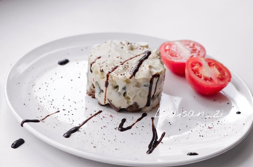 Нежный салат с куриной печенью для полезного питания