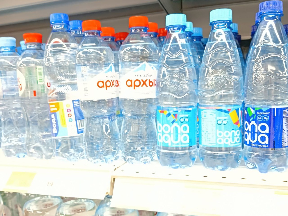 Почему стоит отказаться от пластиковых бутылок летом