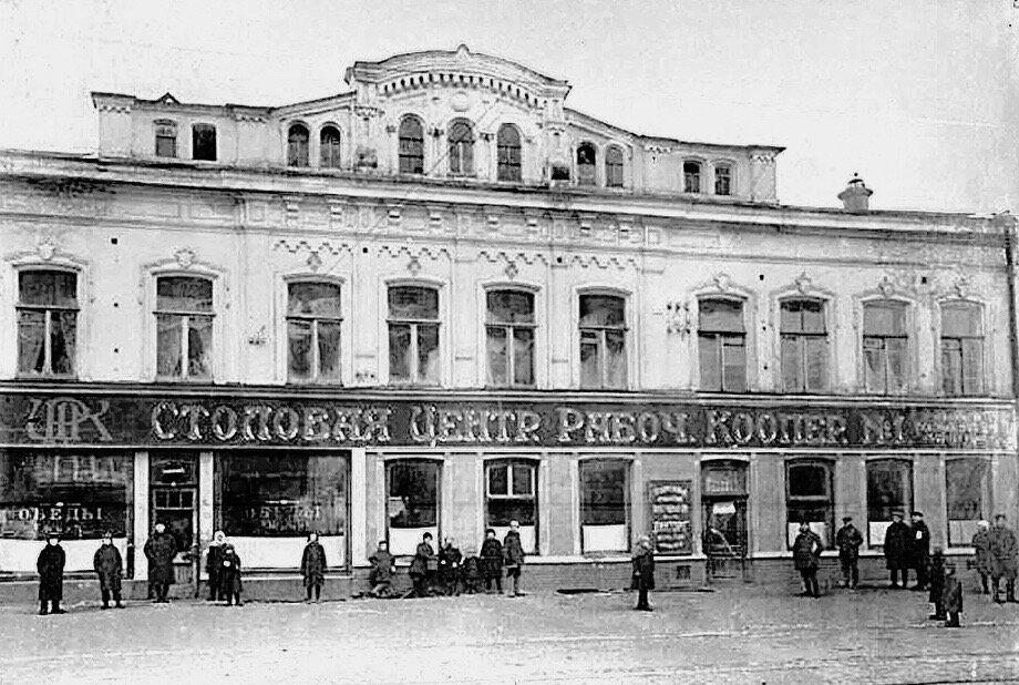 Советская столовая: вкус ностальгии и история комплексного обеда