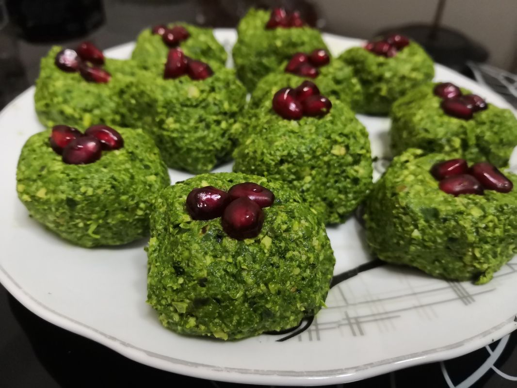 ���������� ������������ ����� �� ���� � ����� ������