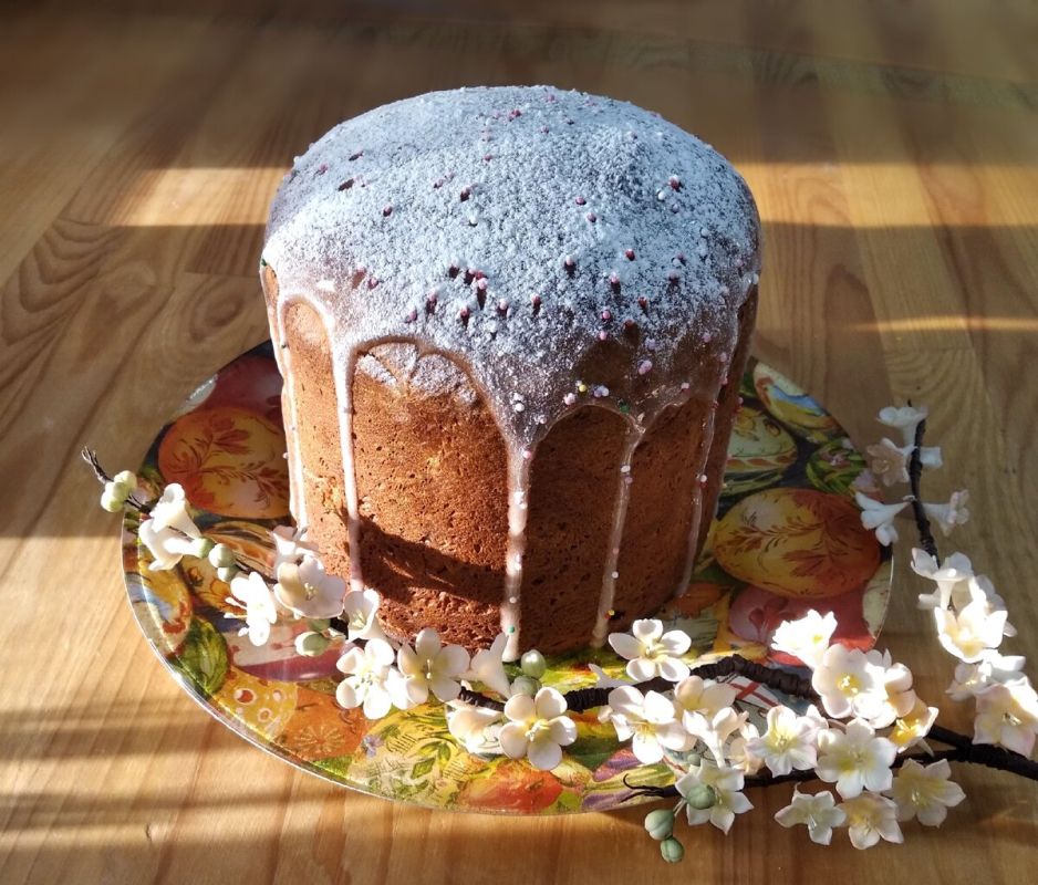 Сливочно-карамельный кулич: новая Пасхальная традиция для вашей семьи