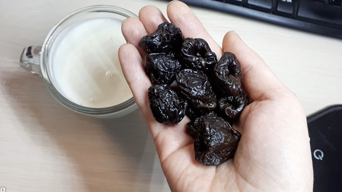 Как избежать запоров в пожилом возрасте: практические советы, которые работают