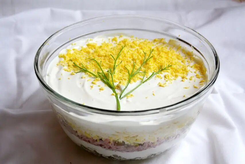 Как приготовить восхитительный салат с лососем: пошаговый рецепт