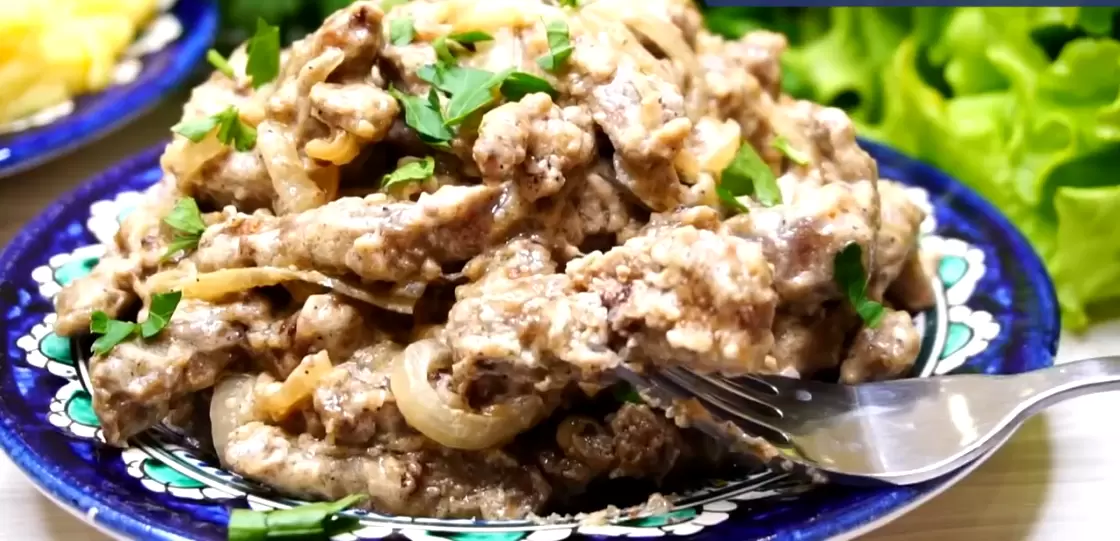 Классика кулинарии: бефстроганов из печени с нежным вкусом и простотой приготовления
