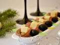 Закуски на Новый год: быстрые канапе, которые поразят гостей