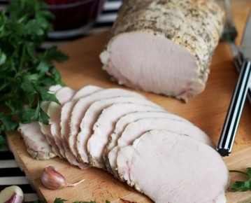 Сочная свинина: идеальное блюдо для бутербродов и салатов