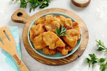 Шницель из кальмара под соусом «Цезарь»: наслаждение на вашем столе