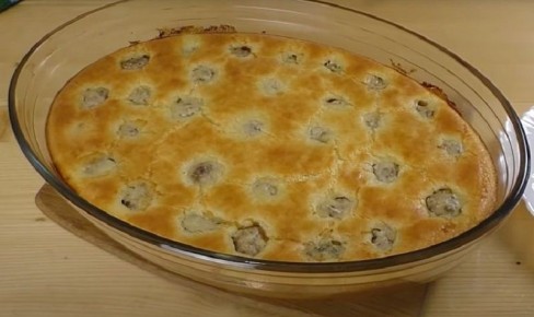 Ленивый пирог с фрикадельками: быстрое и вкусное решение для любого ужина