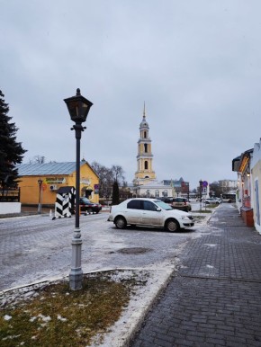 Ужин и завтрак в кафе Дом с мезананом в Коломне: спокойное наблюдение за едой и уютом