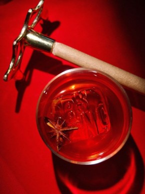 Бильярдный вечер на Авиамоторной: музыкальный сет, коктейли и гастрономические премьеры