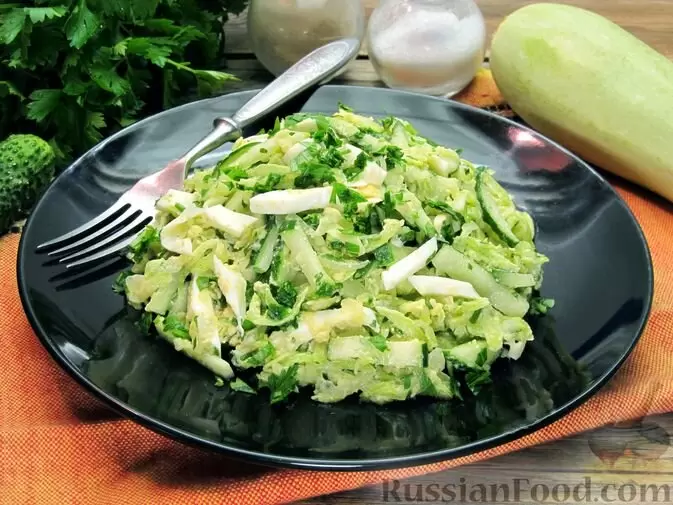 Откройте мир невероятных салатов: свежие рецепты для вашего стола