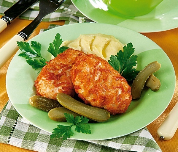 Как приготовить вкусные пожарские котлеты в домашних условиях