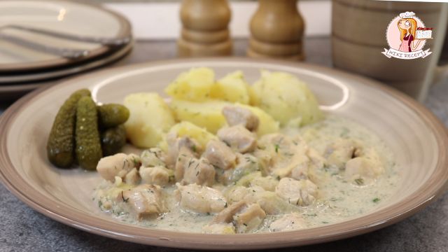 Погрузитесь в мир нежного вкуса: курица в чесночном соусе