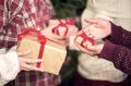 Идеи подарков для родителей, которые не хотят ничего лишнего