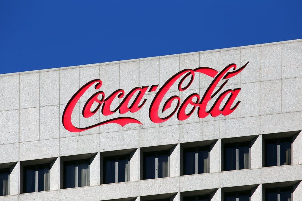 Coca-Cola вновь запатентовала знаменитый знак Coke в России
